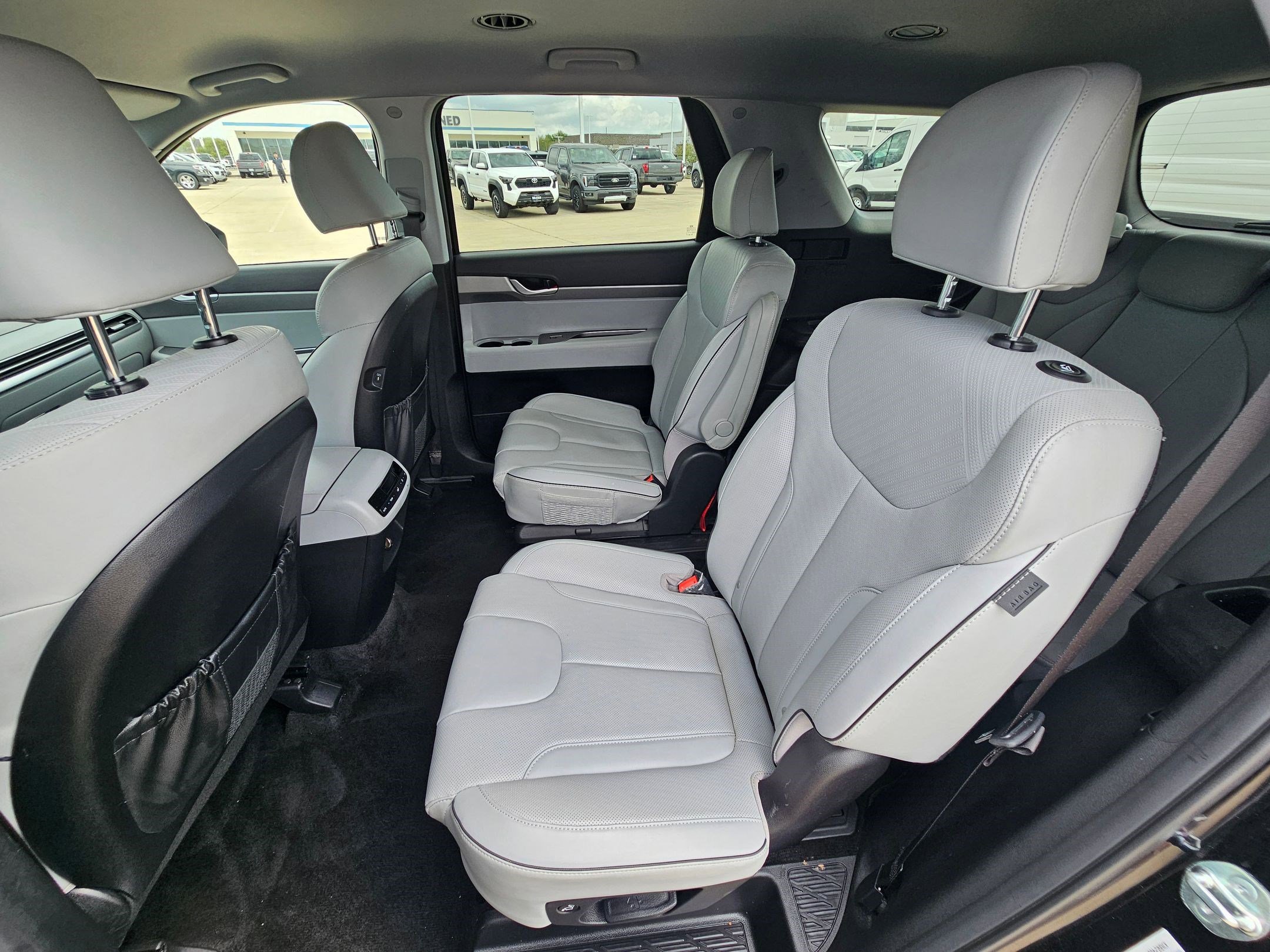 Used 2025 Hyundai Palisade SEL image 28