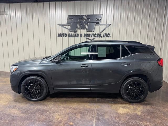 Used 2021 GMC Terrain SLE w/ Elevation Edition FWD image 3