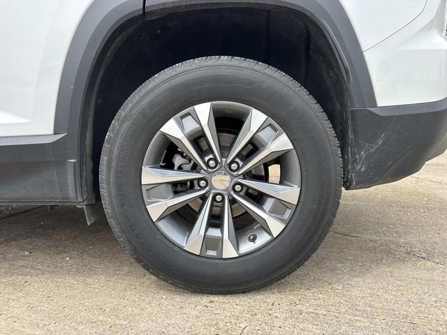 Used 2025 Chevrolet Equinox LT image 16