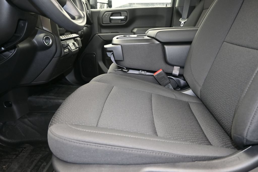 New 2026 Chevrolet Silverado 3500 W/T AWD/4WD image 13
