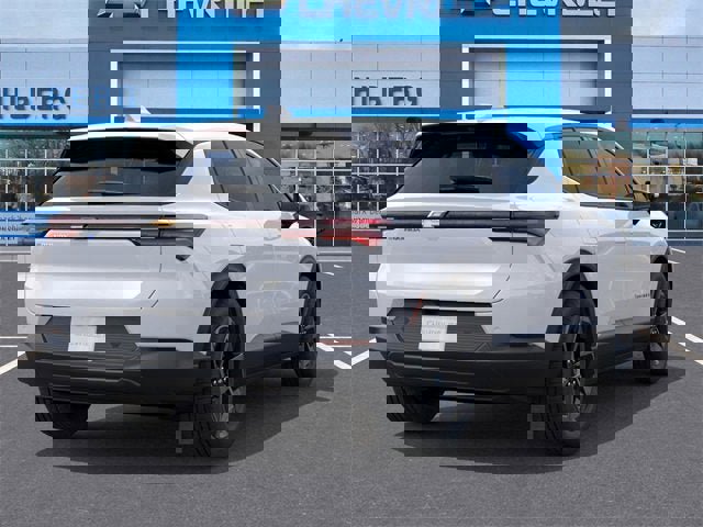 New 2026 Chevrolet Equinox EV LT image 4