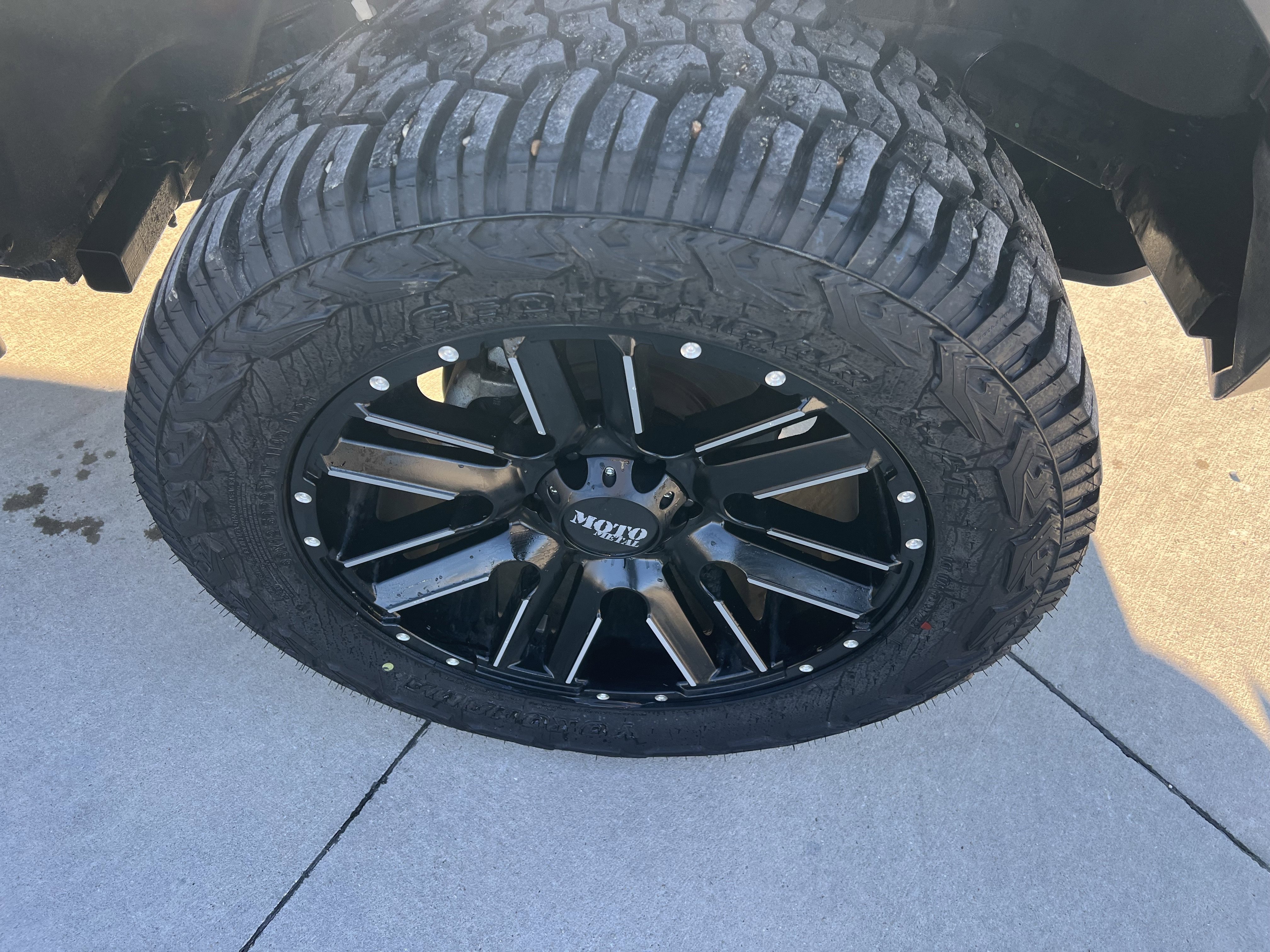 Used 2021 Ford F150 XLT w/ Equipment Group 302A High image 11