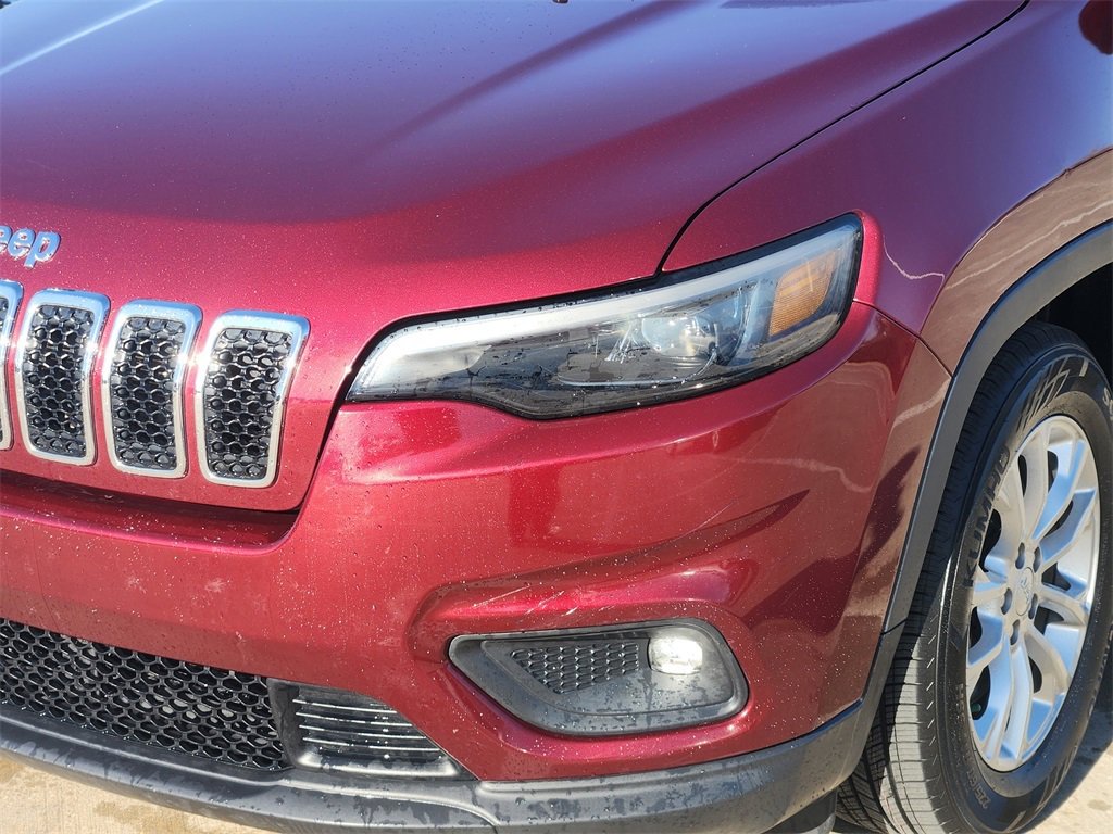 Used 2019 Jeep Cherokee Latitude w/ Popular Appearance Group image 10