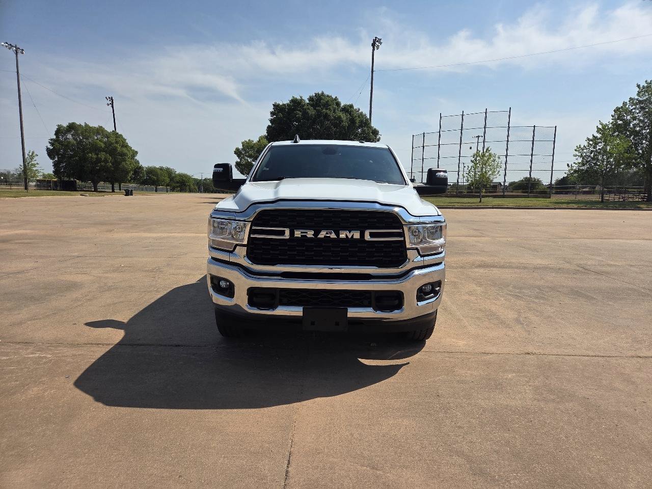 Used 2024 RAM 2500 Big Horn w/ Off Road Package AWD/4WD image 4