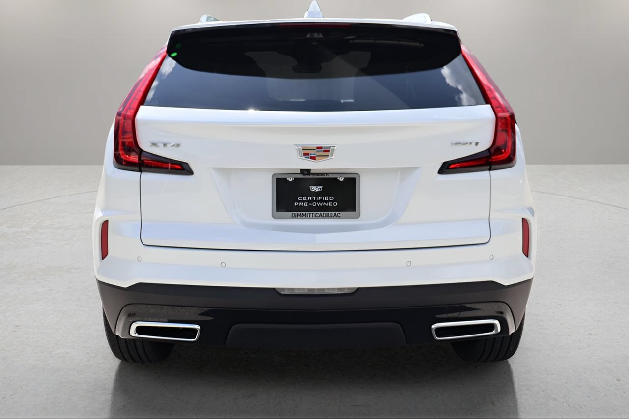 Certified 2025 Cadillac XT4 Premium Luxury w/ Technology Package FWD image 4