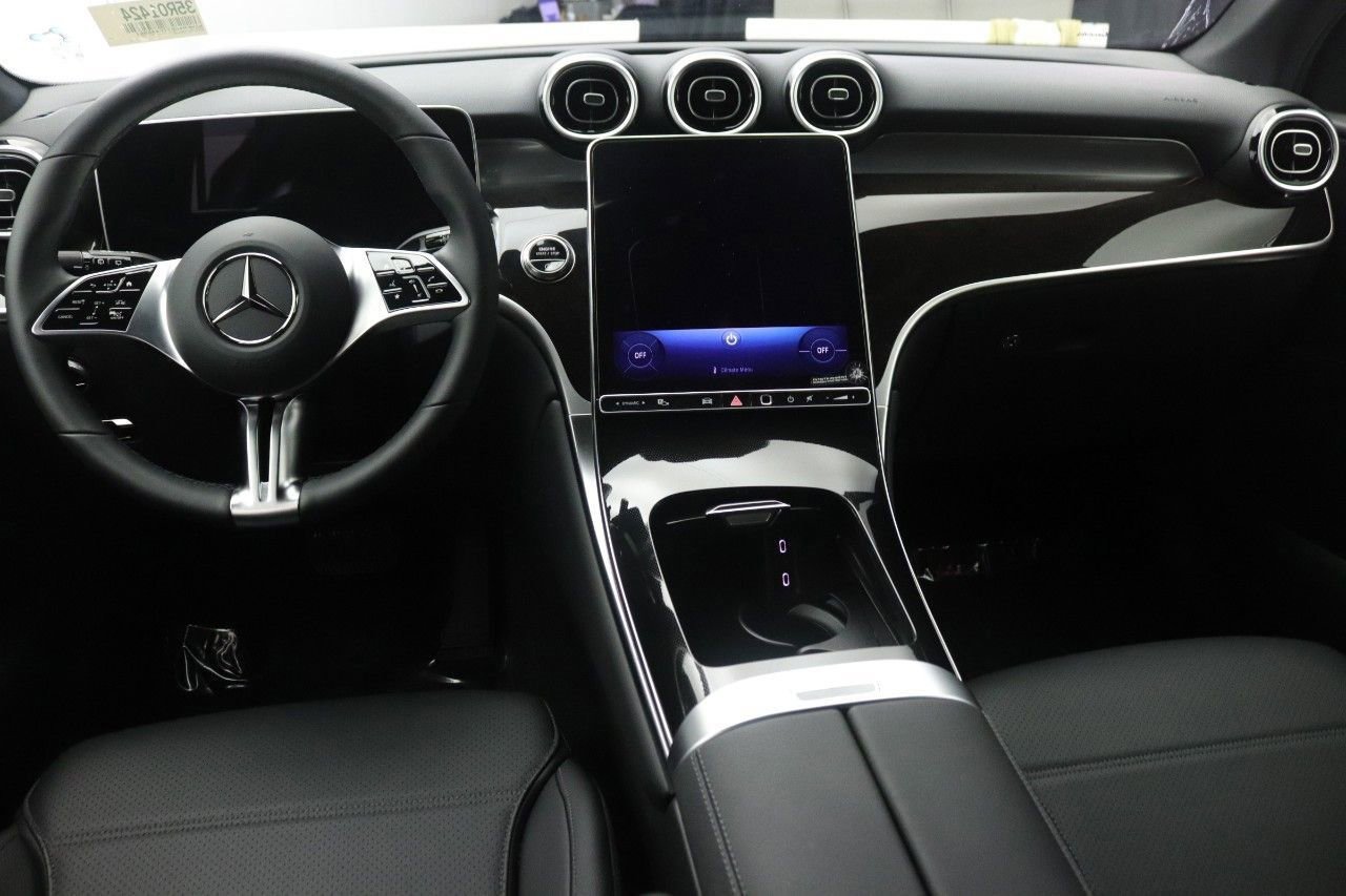Certified 2026 Mercedes-Benz GLC 300 GLC 300 image 9