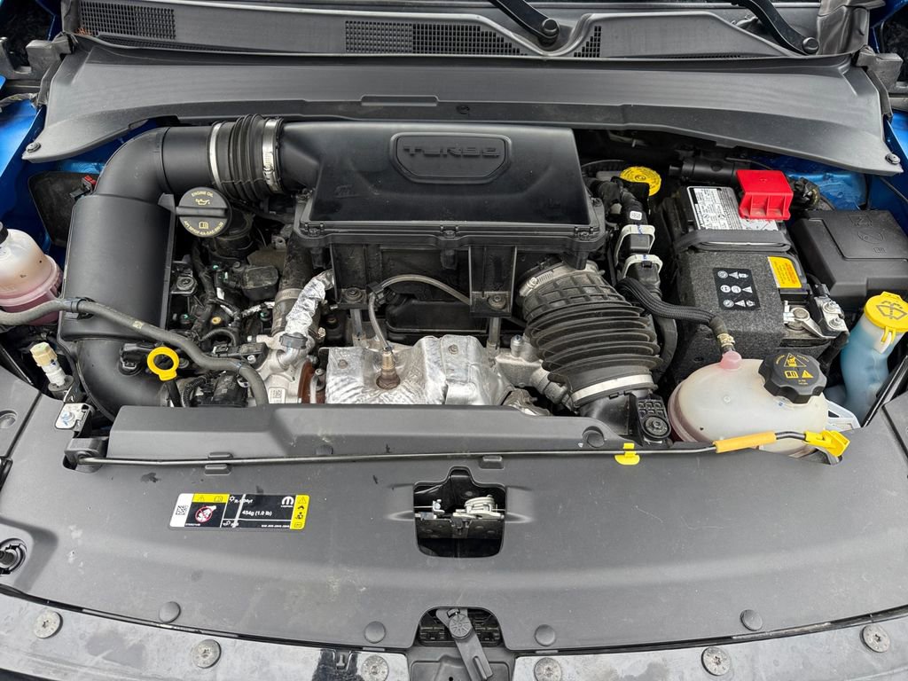 Used 2025 Jeep Compass Limited image 23