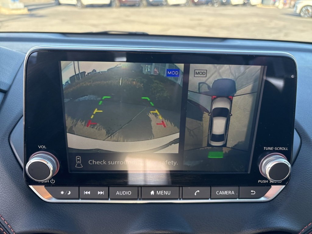 Used 2021 Nissan Sentra SR w/ SR Premium Package image 27