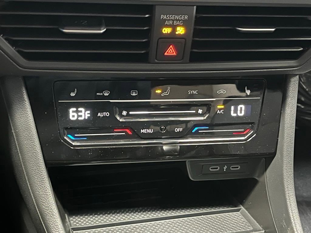 New 2026 Volkswagen Jetta SE FWD image 11