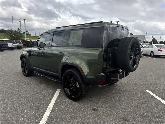 New 2026 Land Rover Defender 110 S image 4