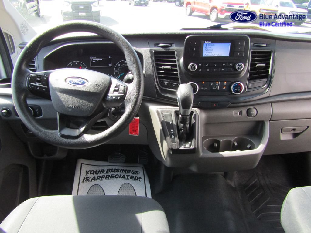 Certified 2024 Ford Transit 250 Low Roof w/ Exterior Upgrade Package RWD image 4
