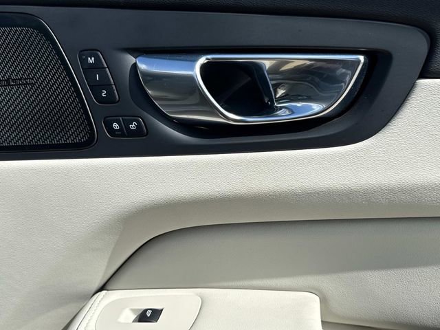 Used 2021 Volvo XC60 T6 Inscription w/ Advanced Package AWD/4WD image 21