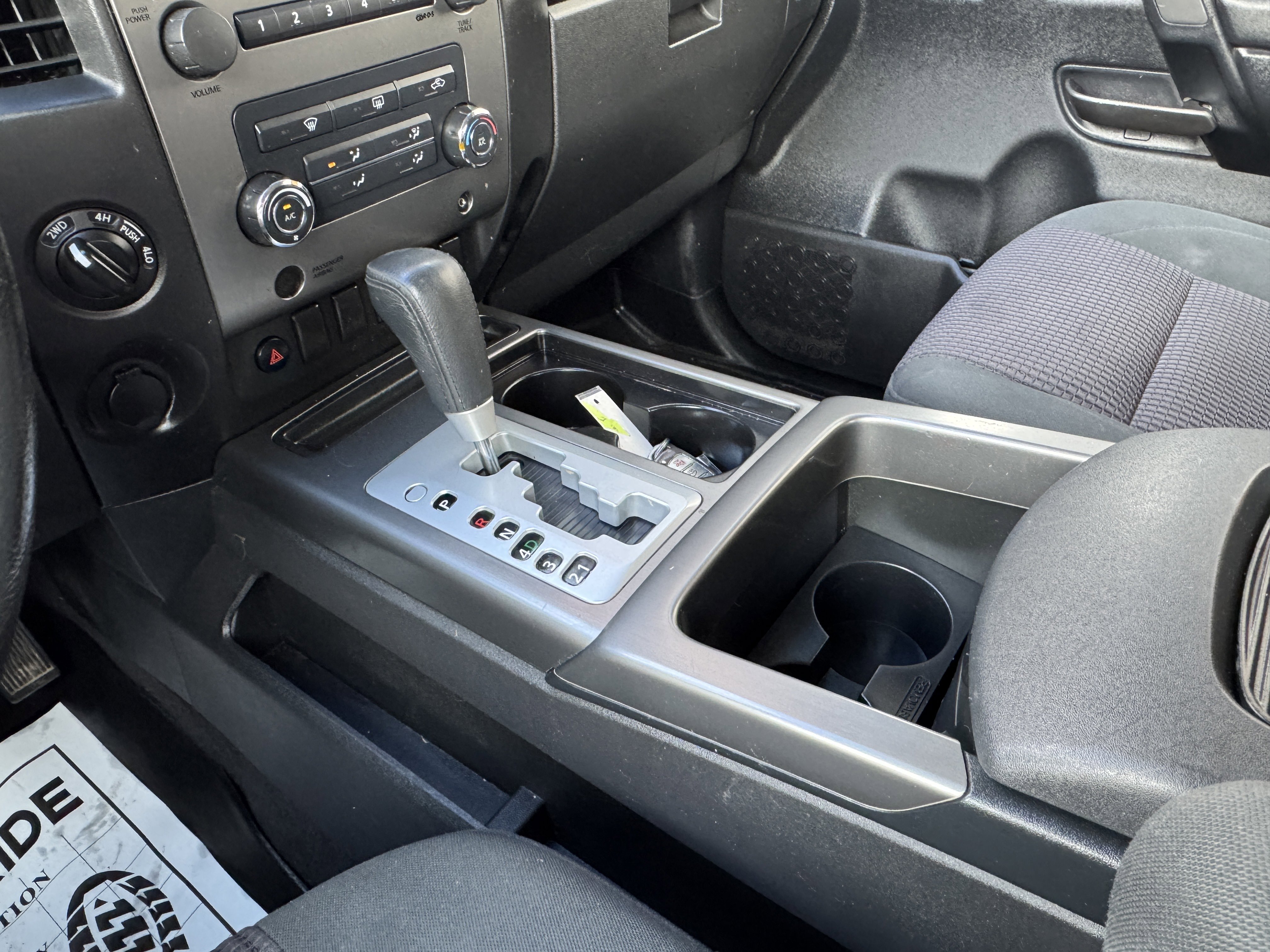 Used 2010 Nissan Titan SE w/ SE Value Truck Pkg AWD/4WD image 22