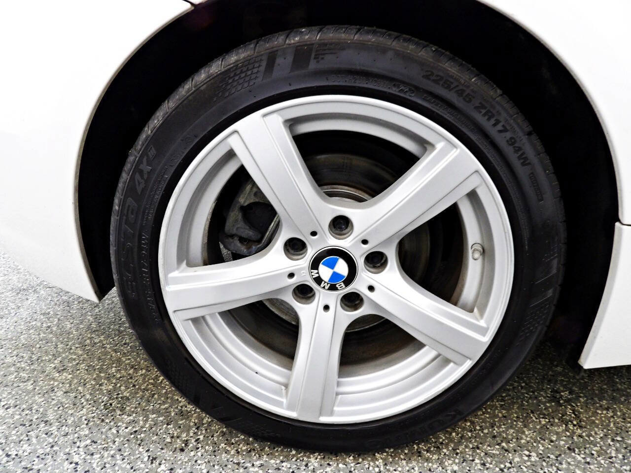 Used 2016 BMW Z4 sDrive28i RWD image 16
