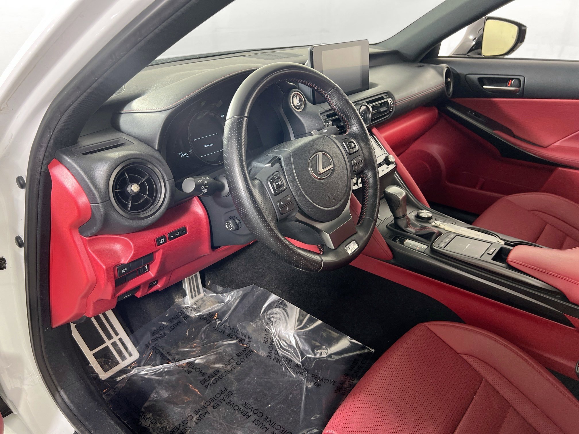 Used 2023 Lexus IS 350 F Sport w/ Memory Package image 9