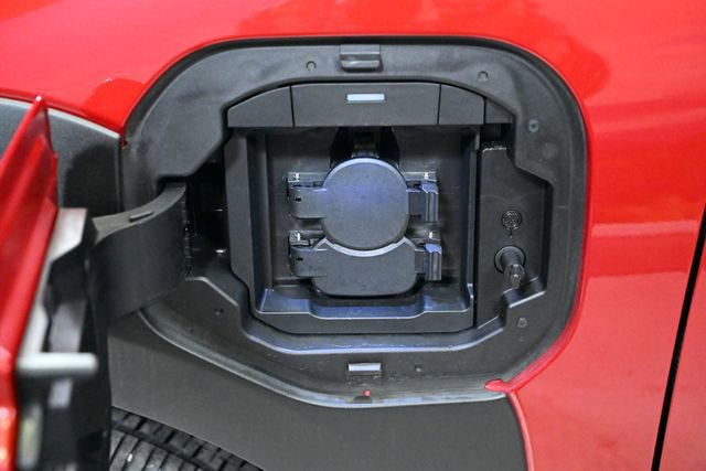 Used 2023 Subaru Solterra AWD image 16