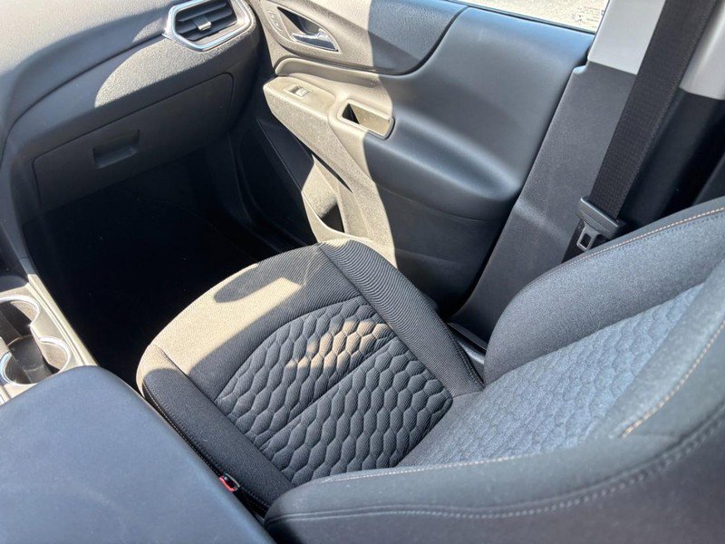 Used 2020 Chevrolet Equinox LT image 14