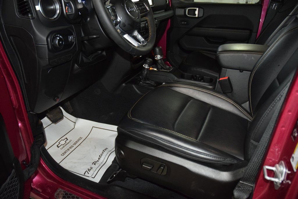 Used 2024 Jeep Wrangler Sahara w/ Technology Group image 42