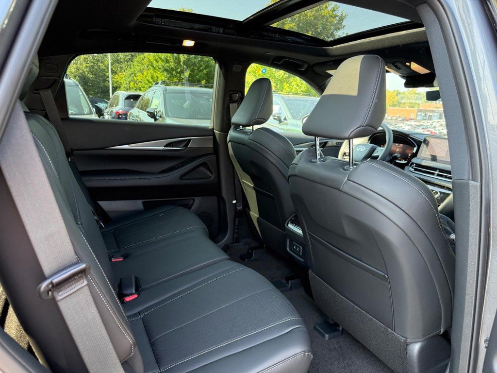 New 2027 INFINITI QX65 Luxe AWD/4WD image 5
