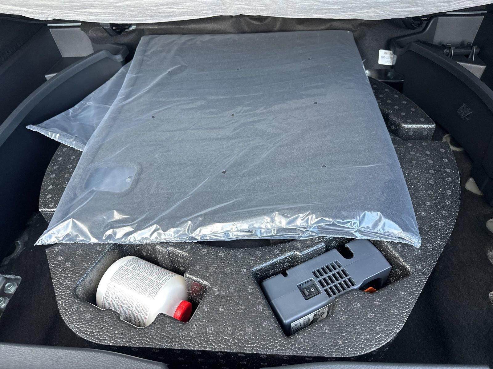 Used 2025 Nissan Murano Platinum w/ Cargo Package image 30