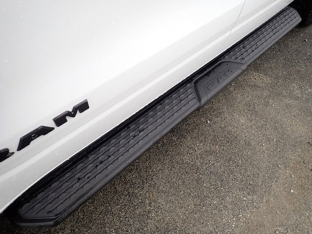 New 2025 RAM 1500 Classic Warlock image 13