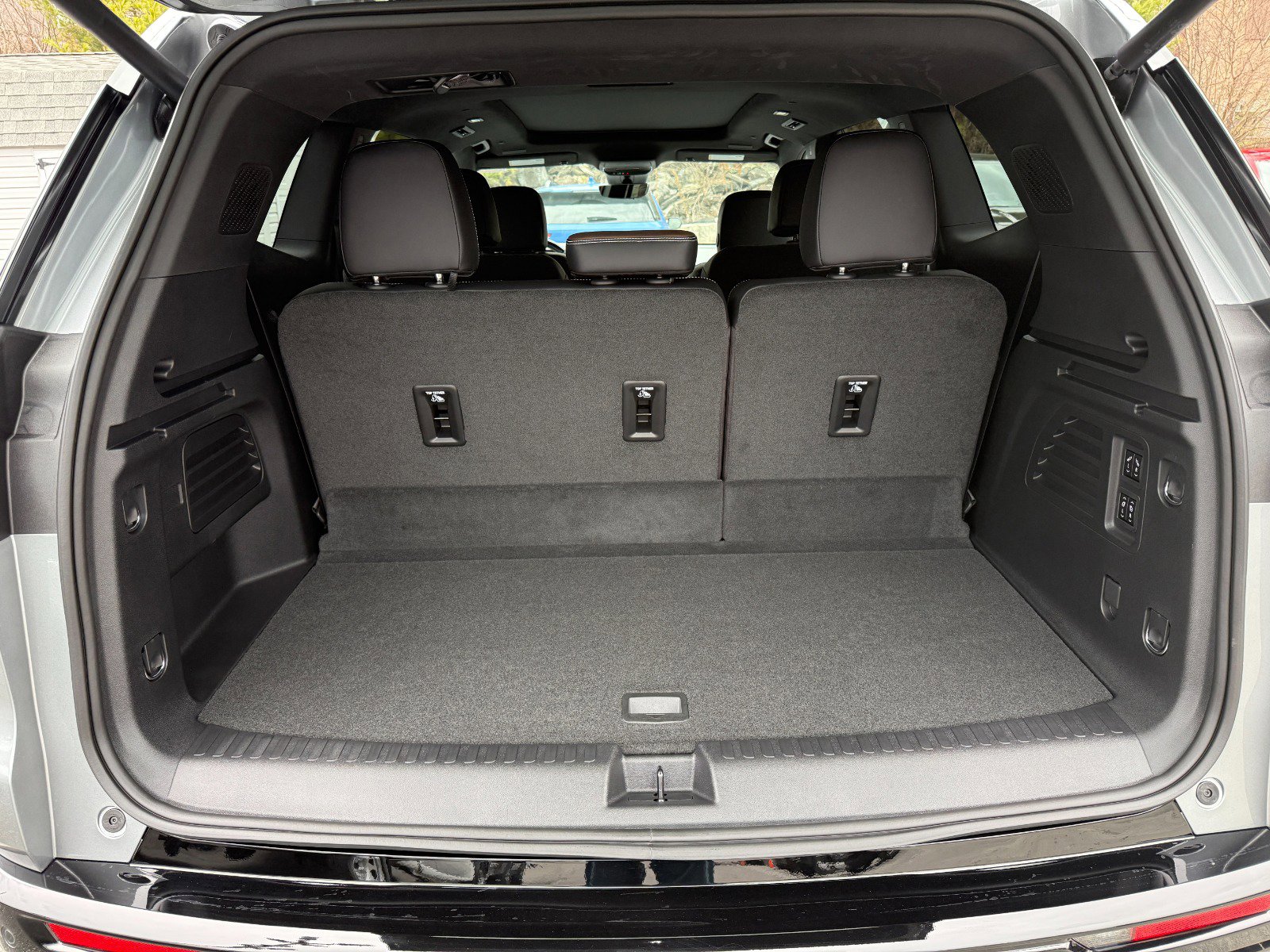 New 2026 GMC Acadia Denali Ultimate w/ LPO, Rugged Package image 21