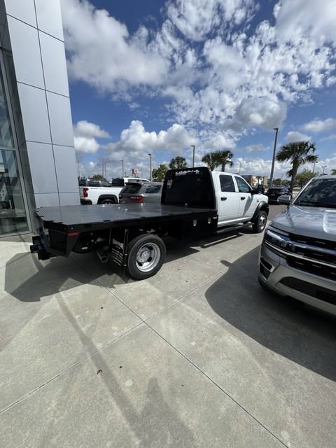New 2026 RAM 5500 Tradesman AWD/4WD image 3