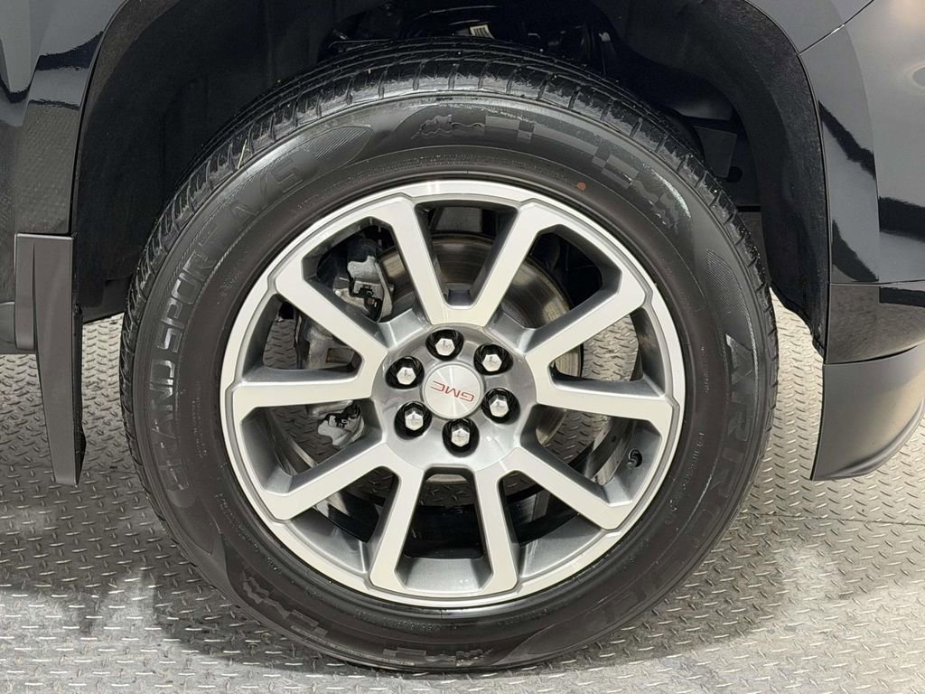 Used 2021 GMC Canyon Denali image 8