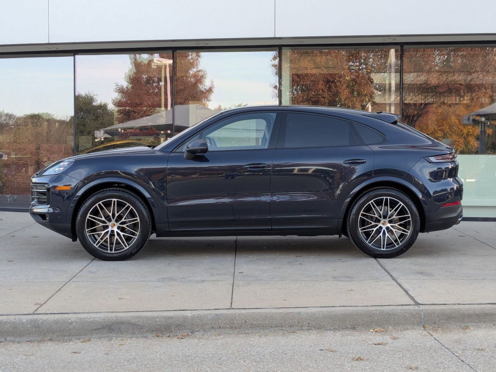 New 2026 Porsche Cayenne Coupe image 2