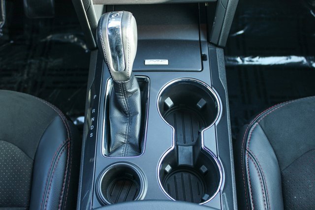 Used 2018 Ford Explorer XLT w/ Equipment Group 202A image 18