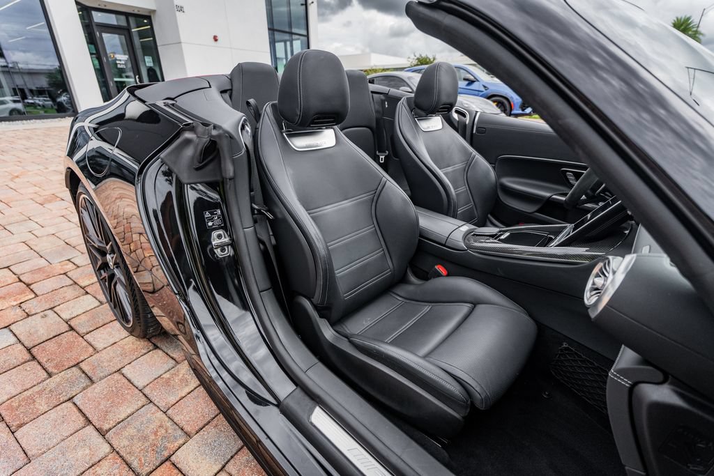 Used 2023 Mercedes-Benz SL 63 AMG 4MATIC image 33