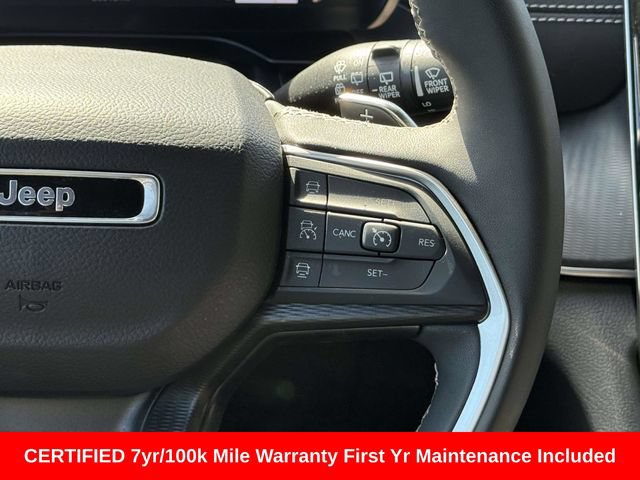 Certified 2025 Jeep Grand Cherokee Altitude AWD/4WD image 22