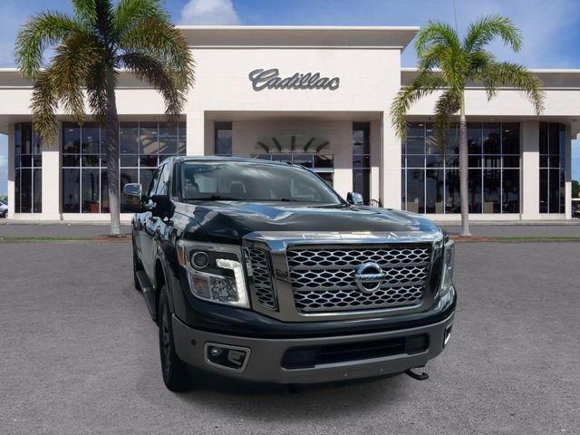 Used 2017 Nissan Titan Platinum Reserve image 3