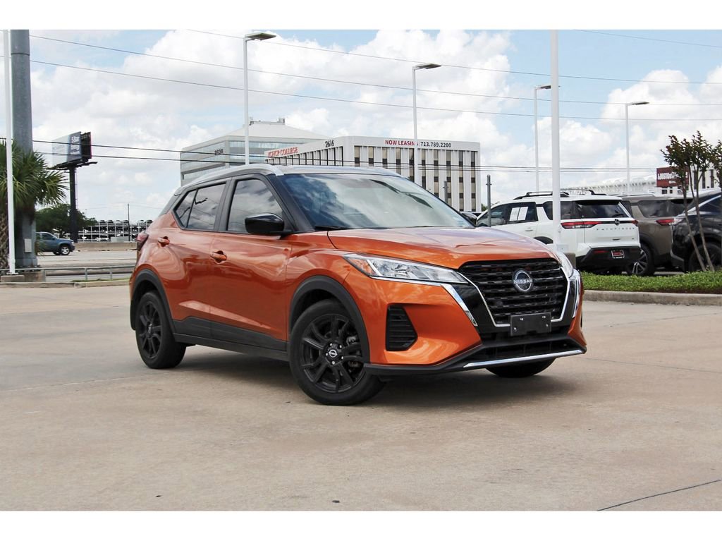 Used 2024 Nissan Kicks SV