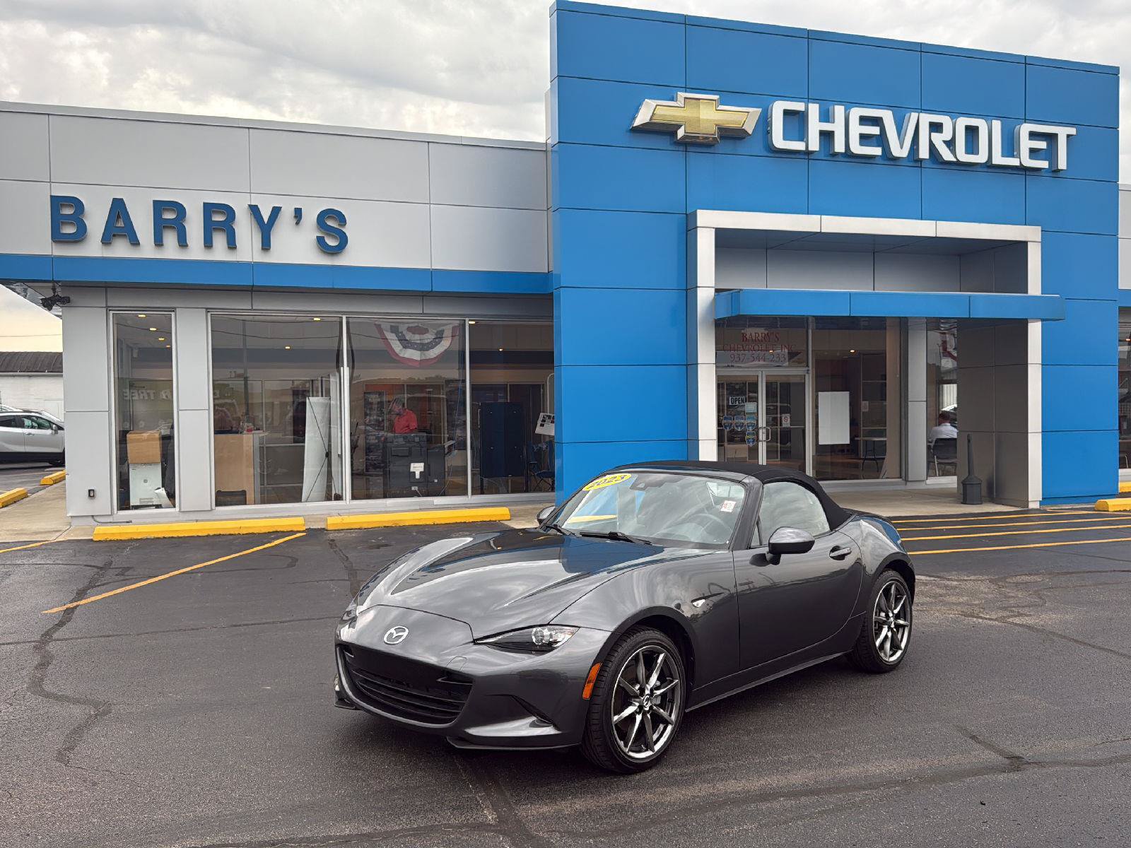 Used 2023 MAZDA MX-5 Miata Grand Touring RWD video 1