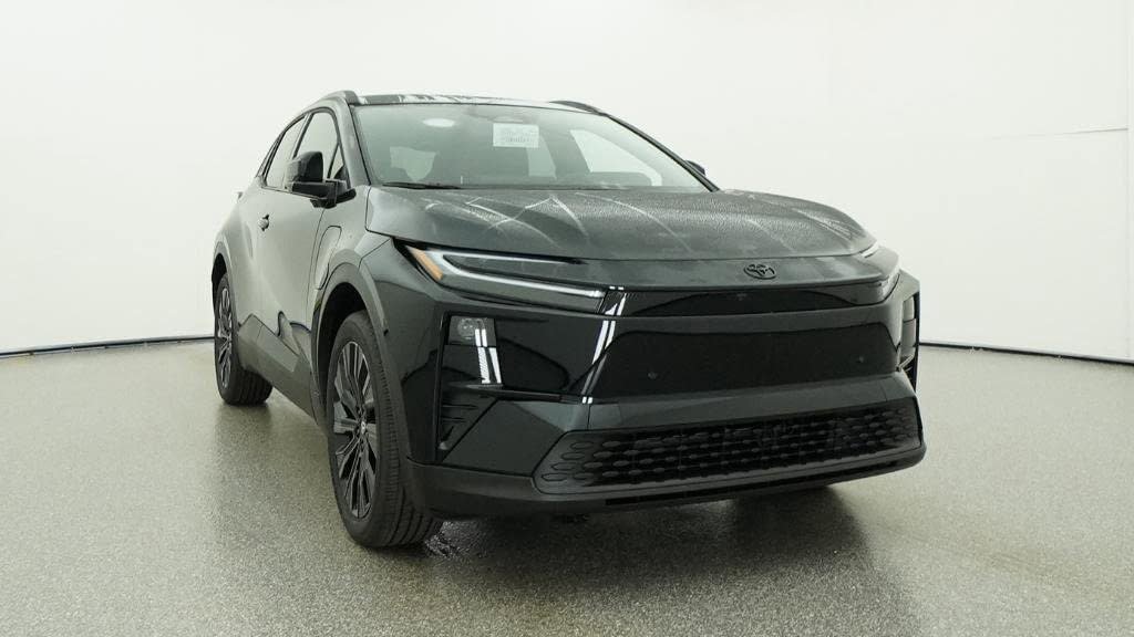 New 2026 Toyota C-HR AWD/4WD image 30