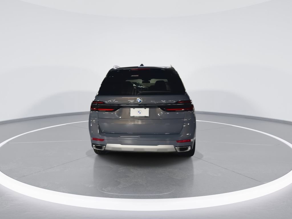 New 2026 BMW X7 xDrive40i image 7