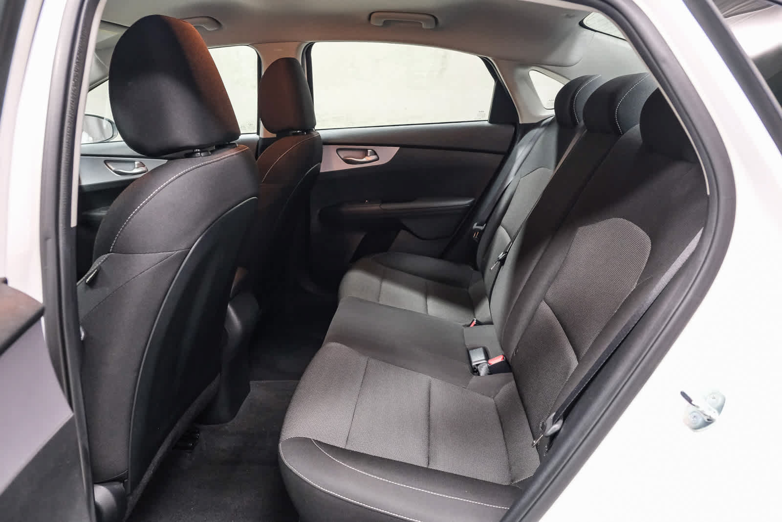 Used 2023 Kia Forte LXS FWD image 23
