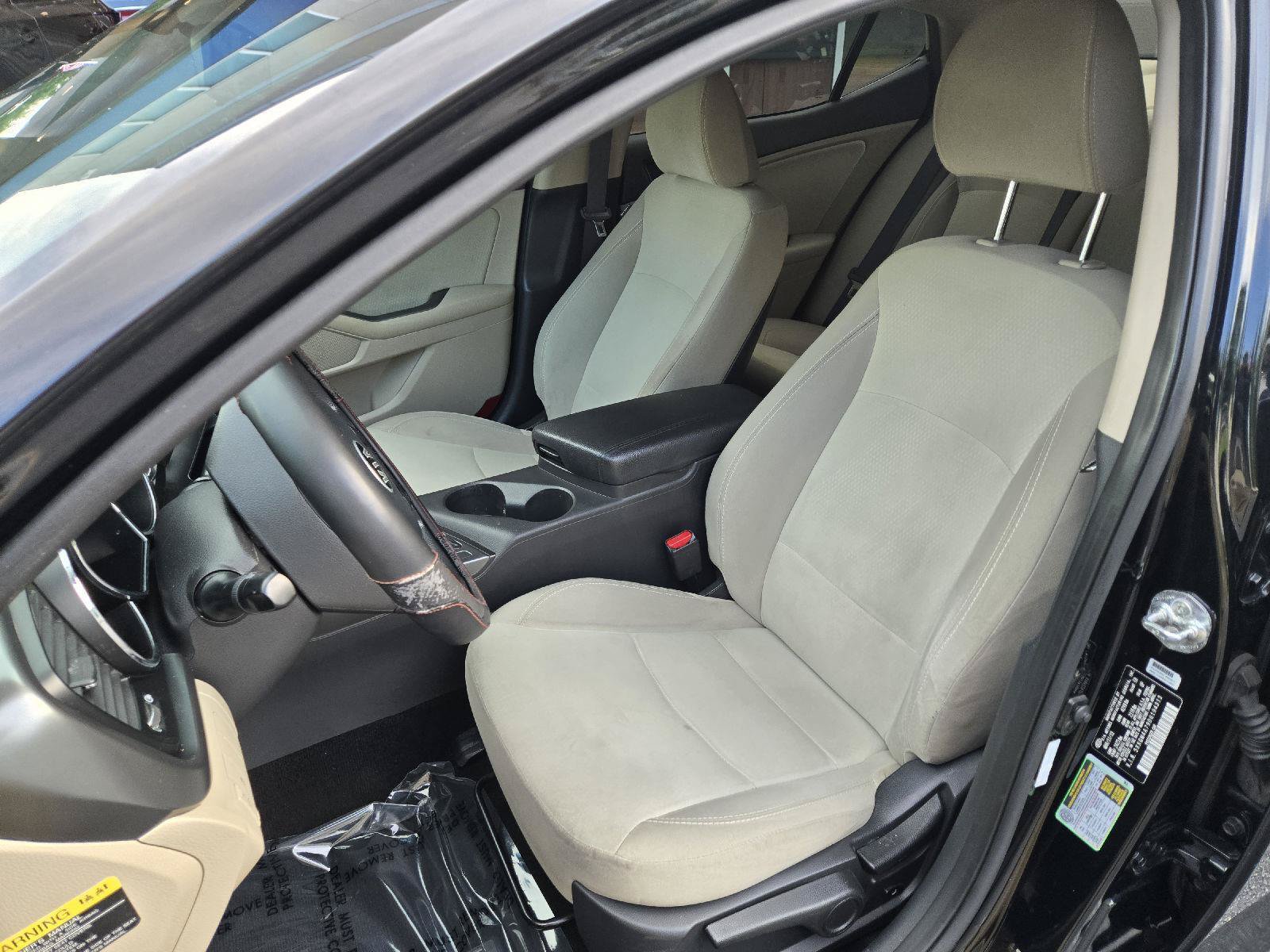 Used 2013 Kia Optima LX FWD image 4