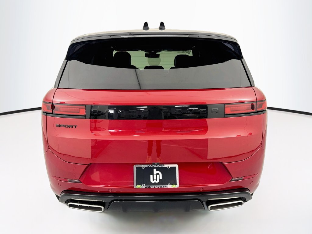 New 2026 Land Rover Range Rover Sport Dynamic SE AWD/4WD image 6