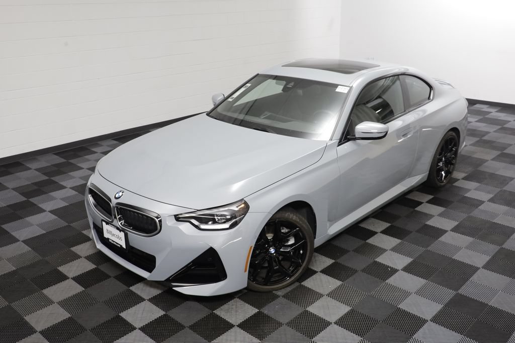 Used 2026 BMW 230i xDrive Coupe w/ M Sport Package AWD/4WD image 2