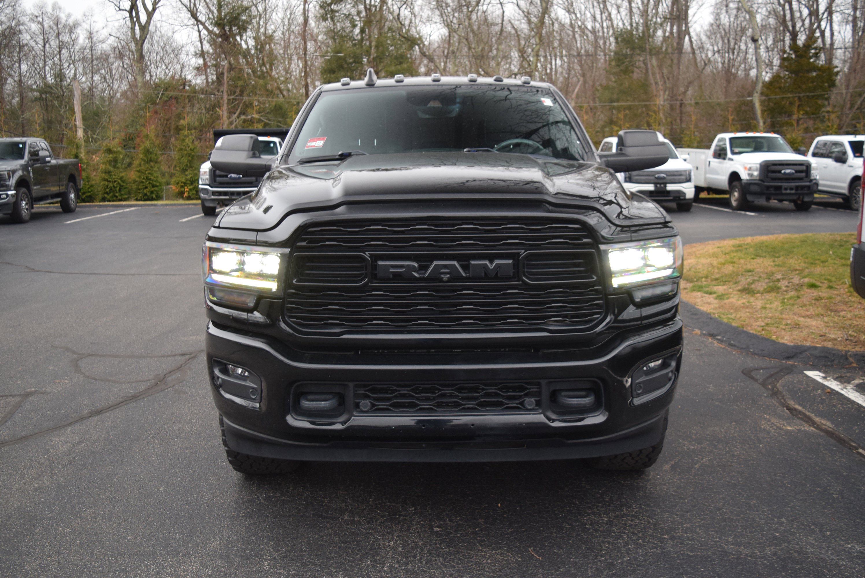 Used 2020 RAM 3500 Limited image 2