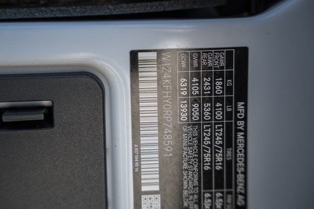 Used 2024 Mercedes-Benz Sprinter 2500 image 36