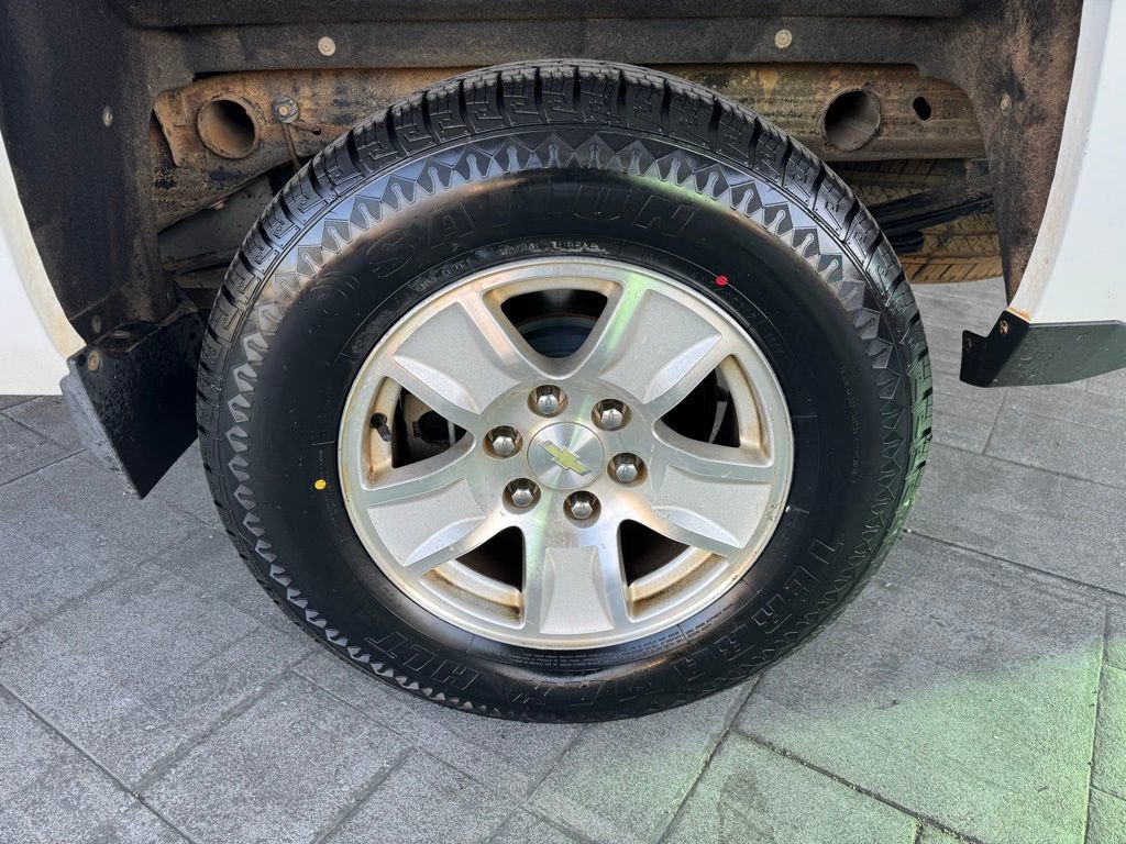 Used 2014 Chevrolet Silverado 1500 LT w/ Trailering Package image 4