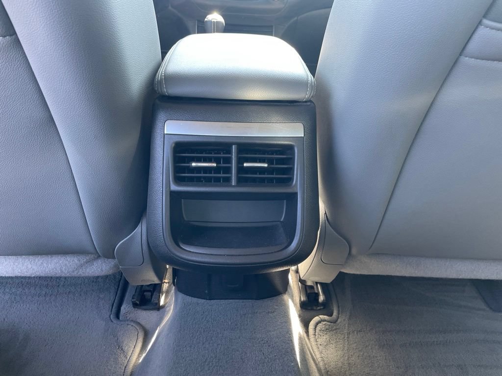 Used 2017 Chevrolet Impala LT w/ Leather Package FWD image 18