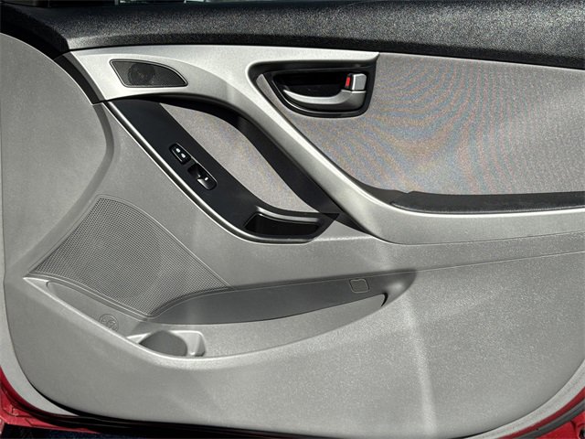 Used 2015 Hyundai Elantra SE w/ Option Group 02 image 14