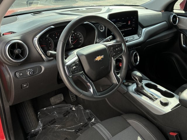 Used 2023 Chevrolet Blazer LT FWD image 11