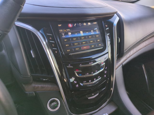 Used 2016 Cadillac Escalade Premium AWD/4WD image 14
