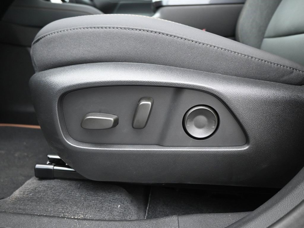 New 2026 GMC Terrain AT4 w/ Convenience Package III image 12