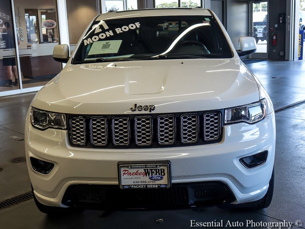 Used 2021 Jeep Grand Cherokee Laredo X AWD/4WD image 5